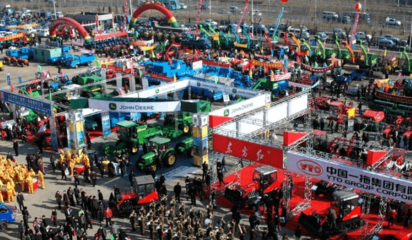 2021新疆农业机械博览会开幕 国产农机登台亮相“唱主角”